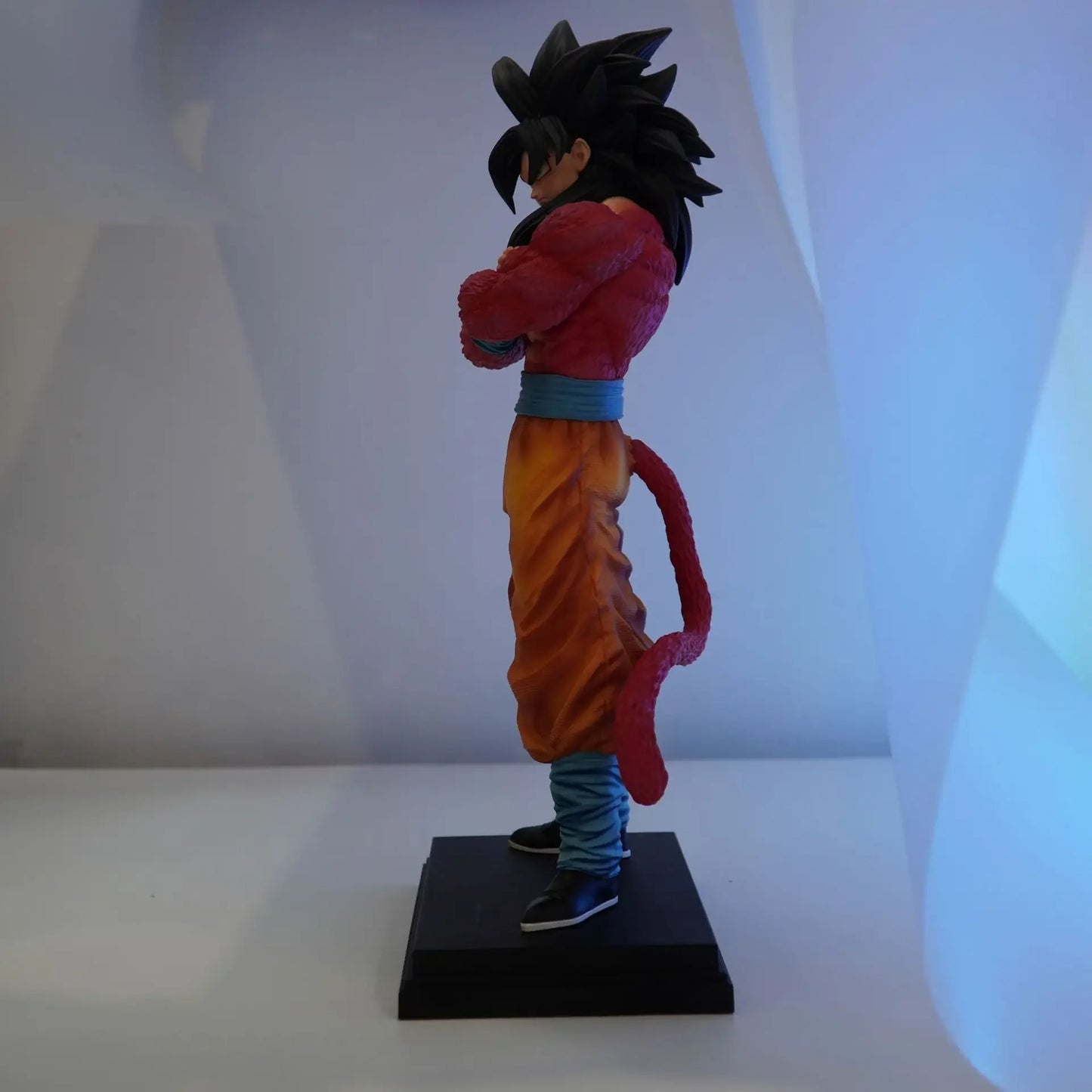 12.6in / 32cm Saiyan Warrior Legend – Collector’s PVC Masterpiece